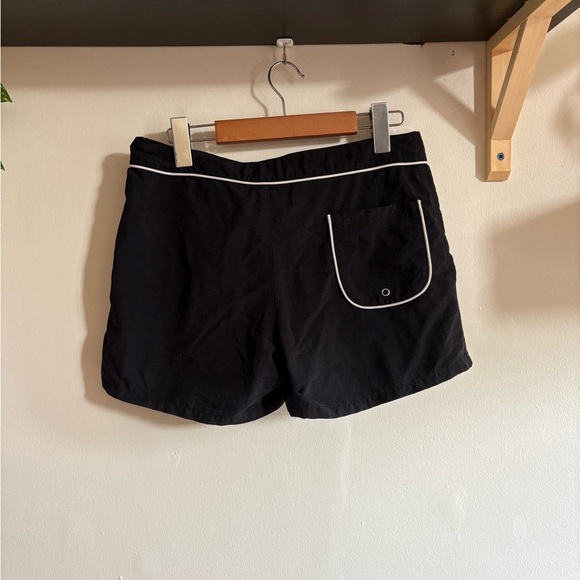 Patagonia Nylon Shorts ( Size 4) - Picture 4 of 5